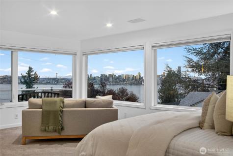 4057 SW Holgate Street Seattle WA 98116