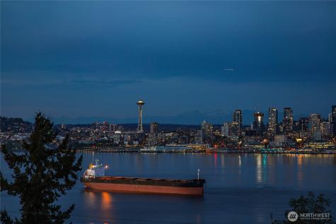 4057 SW Holgate Street Seattle WA 98116