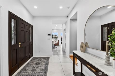 4057 SW Holgate Street Seattle WA 98116