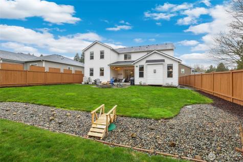 2403 12th Street Place SW Puyallup WA 98373