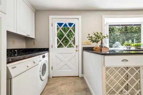 25845 SE 152 Street Issaquah WA 98027