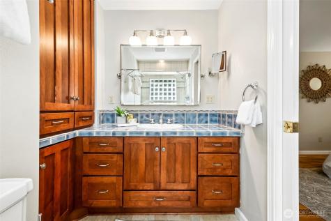 25845 SE 152 Street Issaquah WA 98027