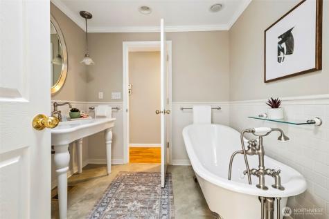 25845 SE 152 Street Issaquah WA 98027