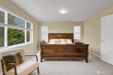 2023 Kennewick Place NE Renton WA 98056