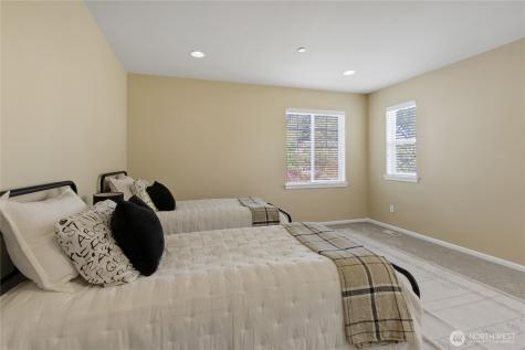 2023 Kennewick Place NE Renton WA 98056