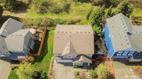 2023 Kennewick Place NE Renton WA 98056