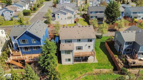 2023 Kennewick Place NE Renton WA 98056