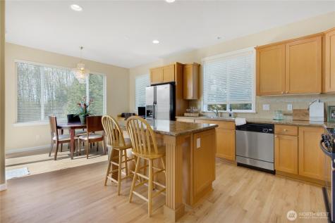 2023 Kennewick Place NE Renton WA 98056