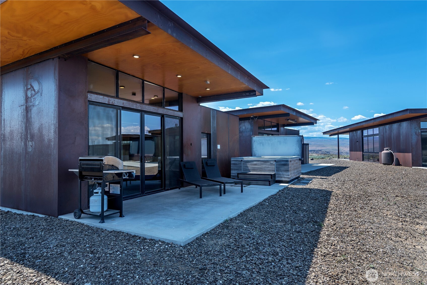 23592 Gorge View Loop NW Quincy WA 98848