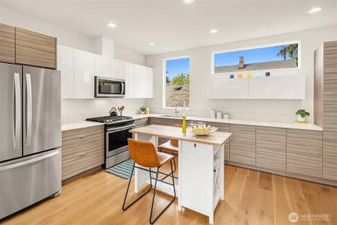3029 3rd Avenue W Seattle WA 98119