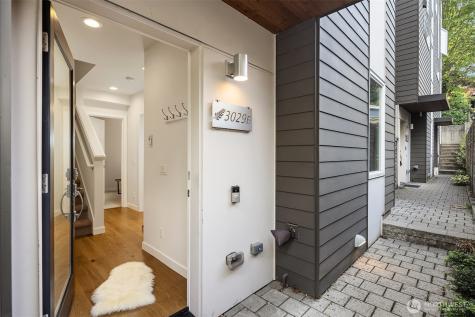 3029 3rd Avenue W Seattle WA 98119