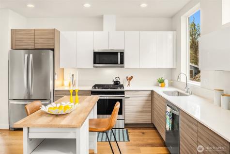 3029 3rd Avenue W Seattle WA 98119