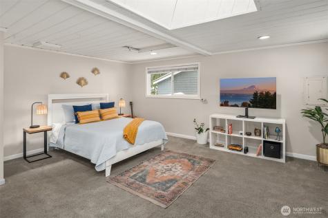 13780 NE 76th Place Redmond WA 98052