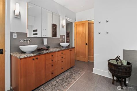 10623 NE 155th Place Bothell WA 98011