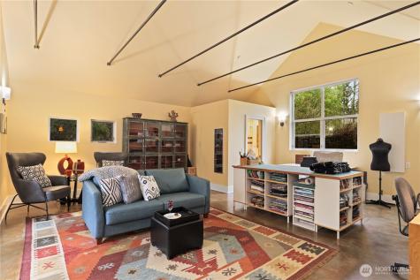 10623 NE 155th Place Bothell WA 98011