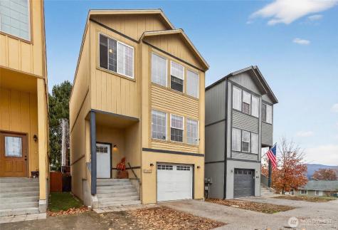 1506 Historic Lane Wenatchee WA 98801