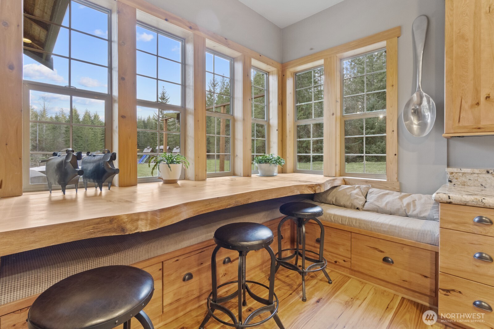 40105 Highland Drive E Roy WA 98580