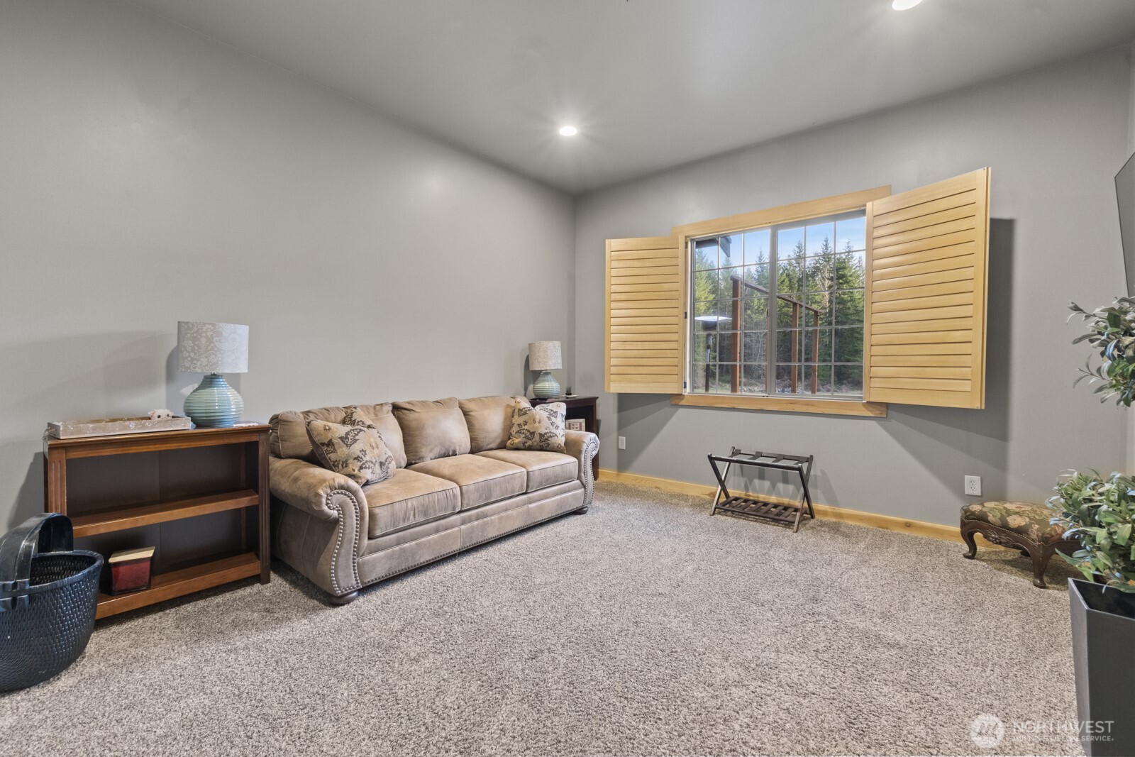 40105 Highland Drive E Roy WA 98580