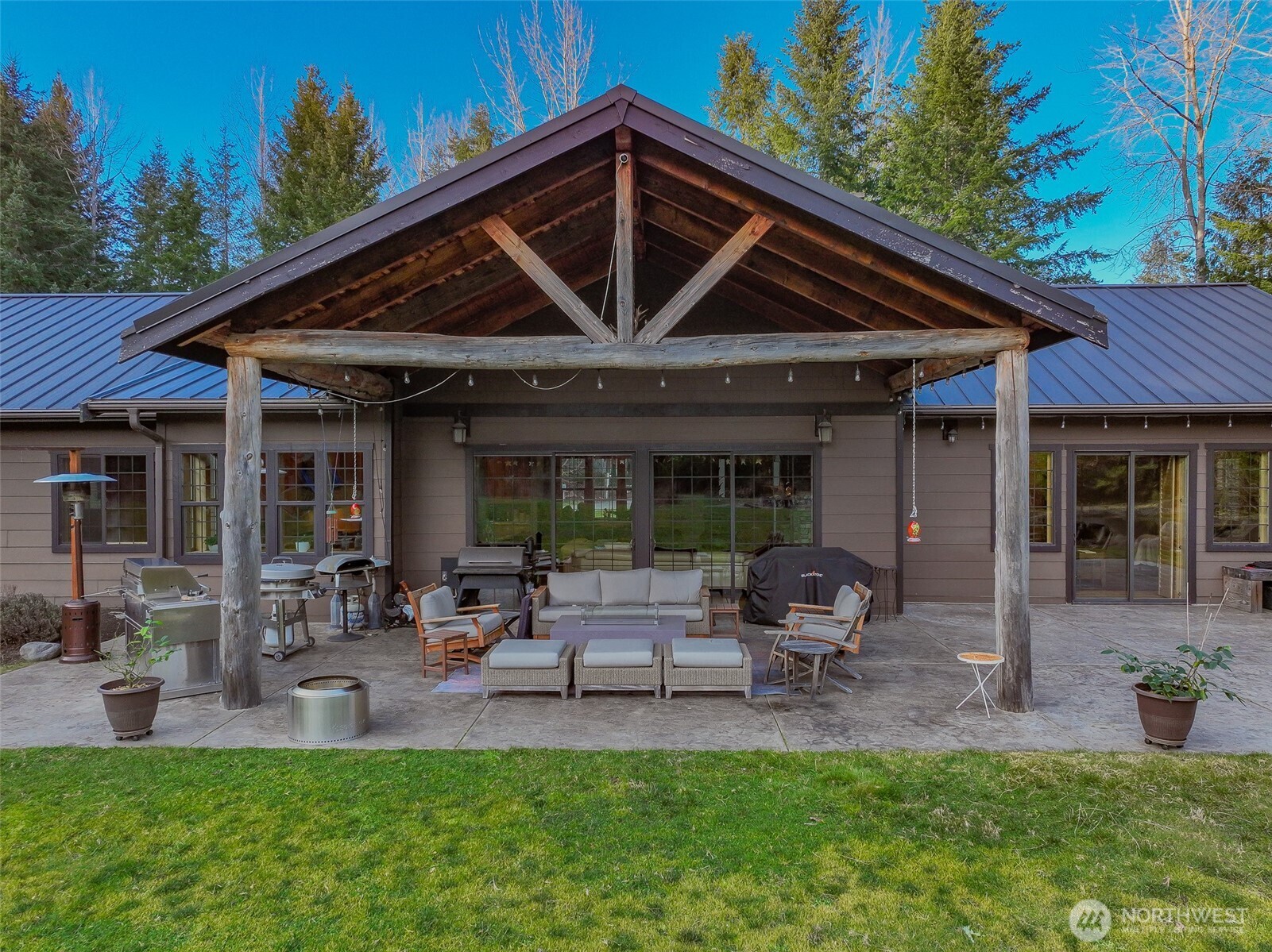 40105 Highland Drive E Roy WA 98580