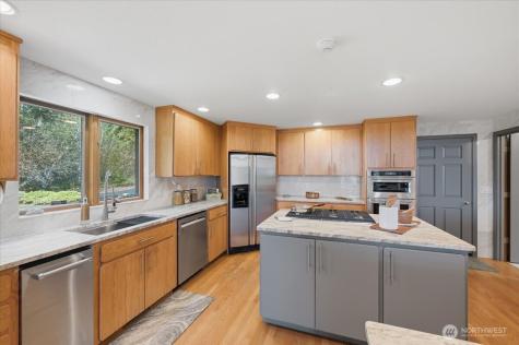 23747 262nd Place SE Maple Valley WA 98038