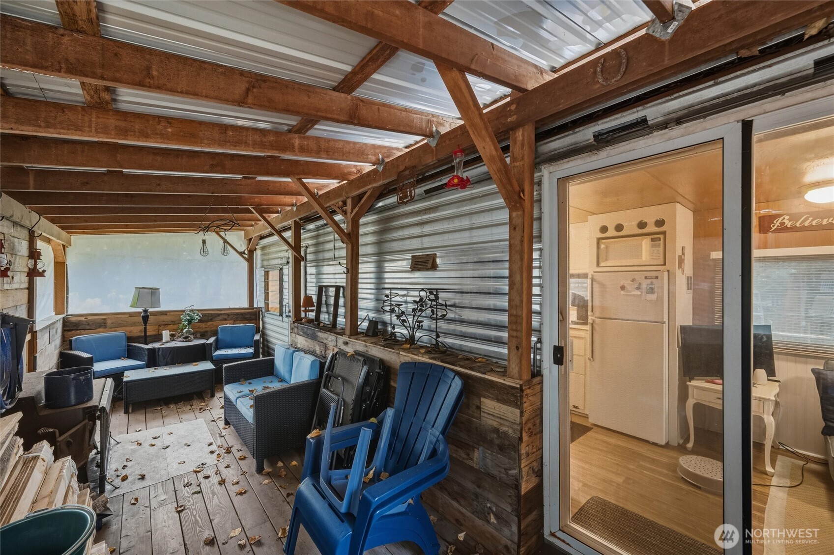 1017 Maple Lane Sumas WA 98295