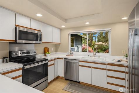 14714 NE 10th Street Bellevue WA 98007