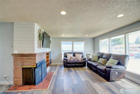 16027 W Division Street Mount Vernon WA 98273