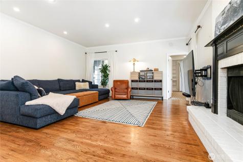329 Viewcrest Road Bellingham WA 98229