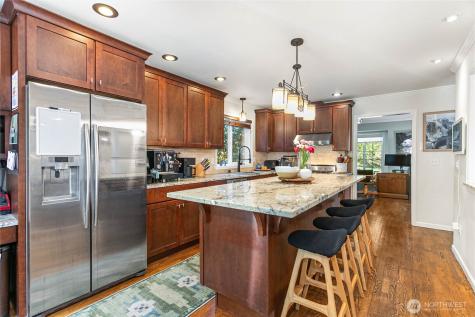 329 Viewcrest Road Bellingham WA 98229