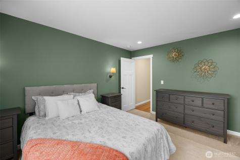 10250 17th Avenue SW Seattle WA 98146