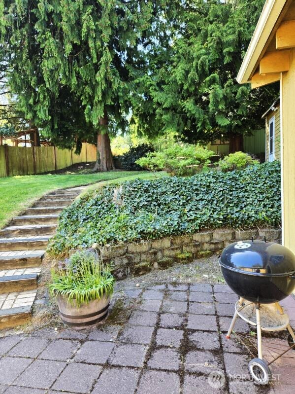 17017 10th Avenue NE Shoreline WA 98155