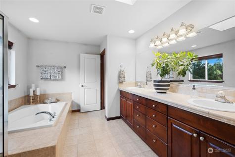 1008 Hughes Lane Granite Falls WA 98252