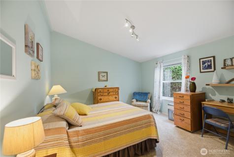 23825 15th Avenue SE Bothell WA 98021