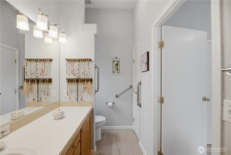 23825 15th Avenue SE Bothell WA 98021