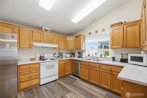 23825 15th Avenue SE Bothell WA 98021