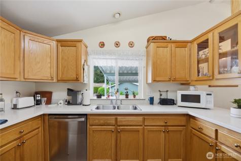 23825 15th Avenue SE Bothell WA 98021