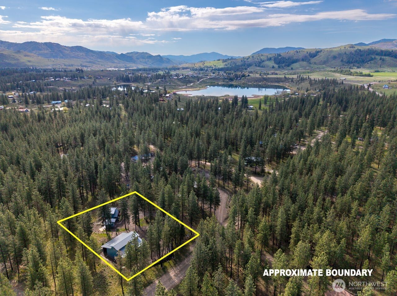 15 Barnaby Road Winthrop WA 98862