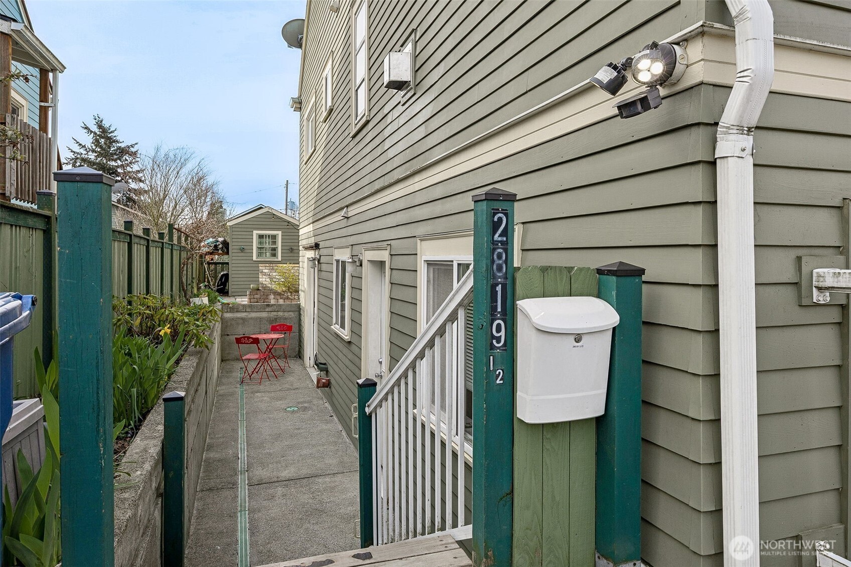 2819 NW 68th Street Seattle WA 98117