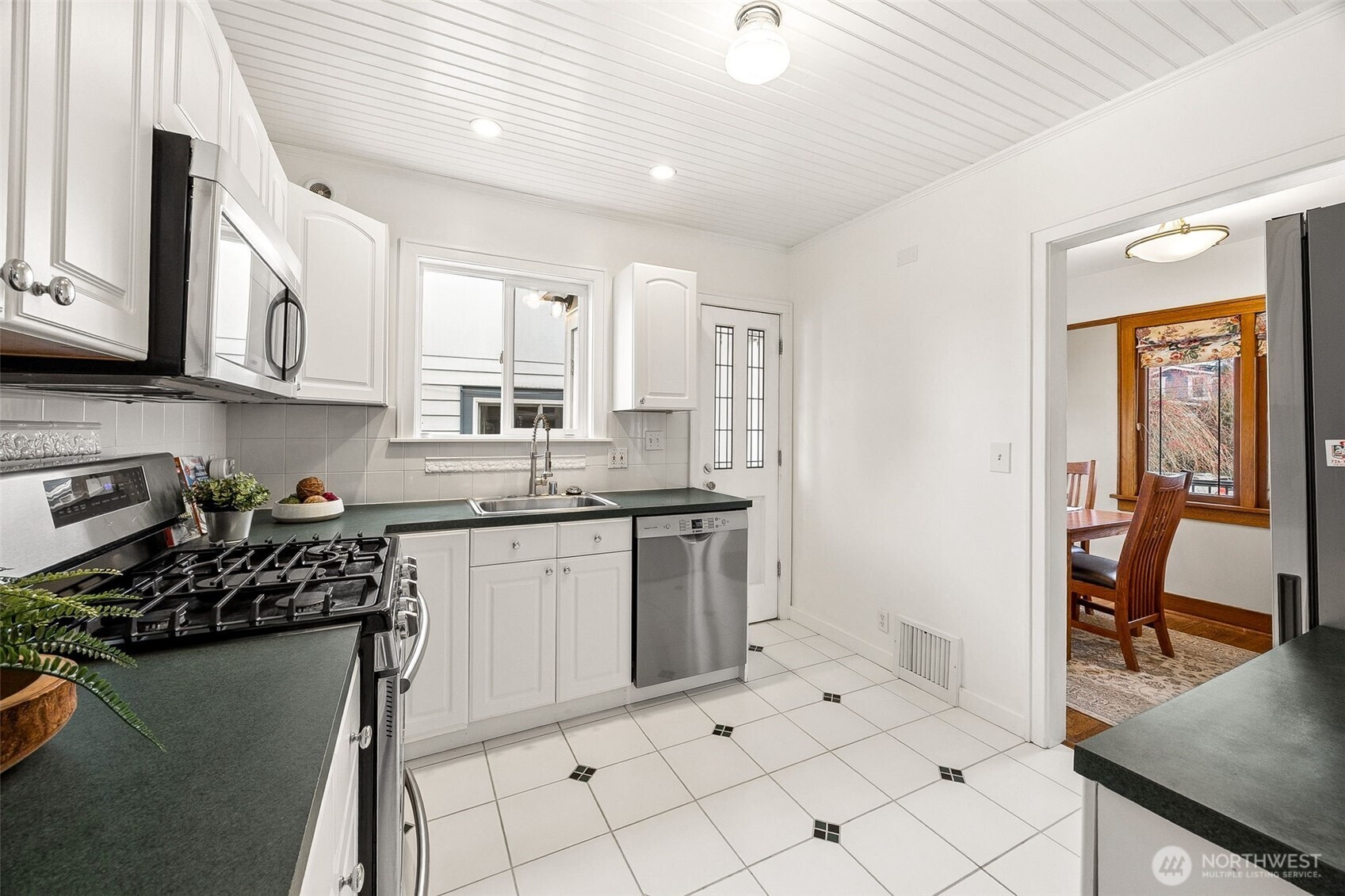 2819 NW 68th Street Seattle WA 98117
