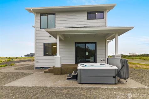 1500 Agate Lane Westport WA 98595