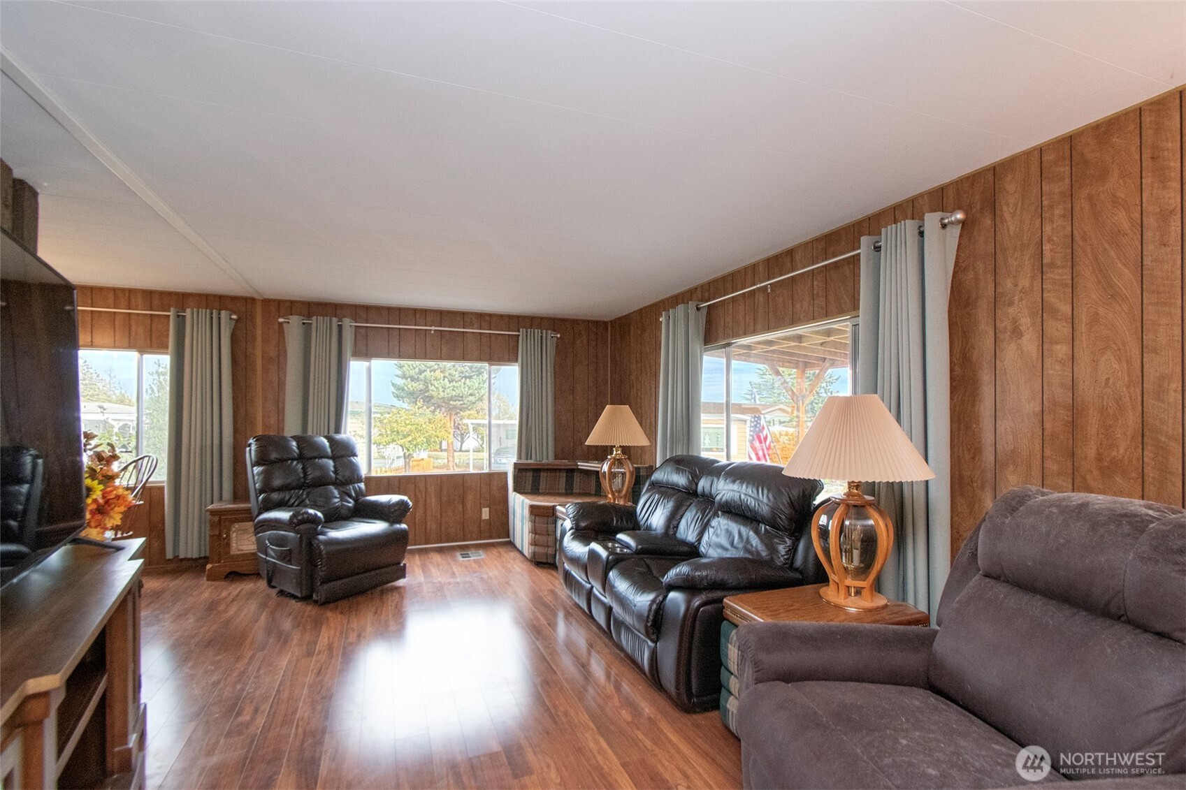42 Juniper Mobile Estates Sequim WA 98382