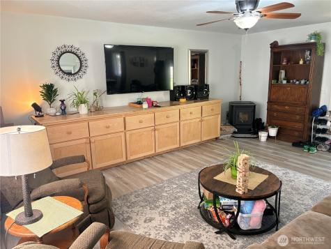 28 Highway 7 Tonasket WA 98855