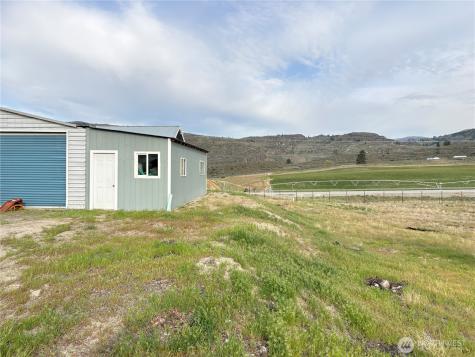 28 Highway 7 Tonasket WA 98855