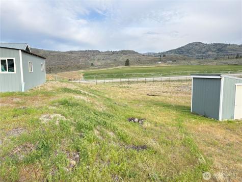 28 Highway 7 Tonasket WA 98855