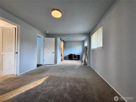 13801 Dana Lane E Puyallup WA 98373