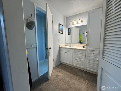 13801 Dana Lane E Puyallup WA 98373