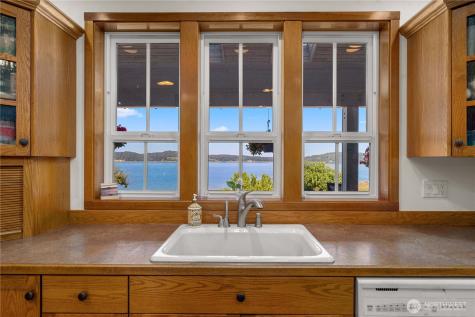 110 Smith Cove Way Shelton WA 98584