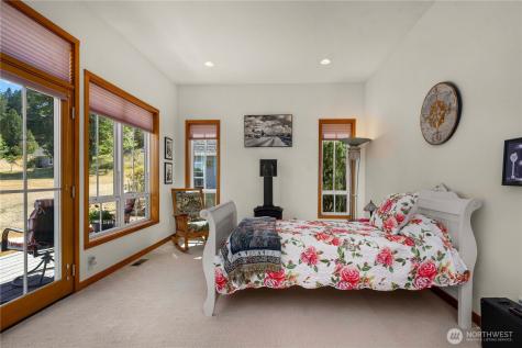 110 Smith Cove Way Shelton WA 98584