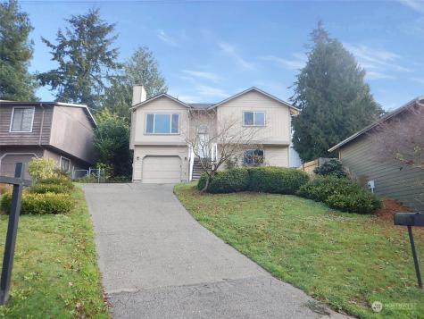 3831 Grand Avenue Everett WA 98201