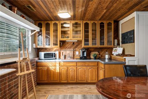 32808 4th Avenue SW Federal Way WA 98023